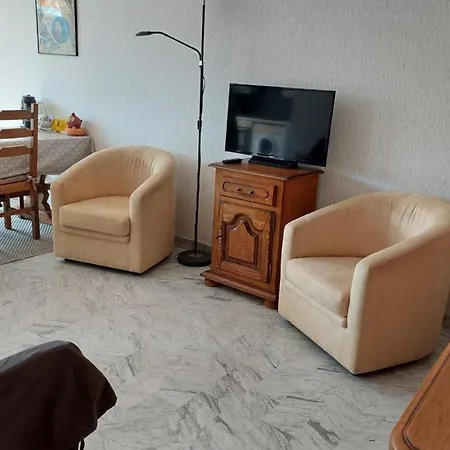 아파트 Avec Parking Et Balcon A By Weekome *